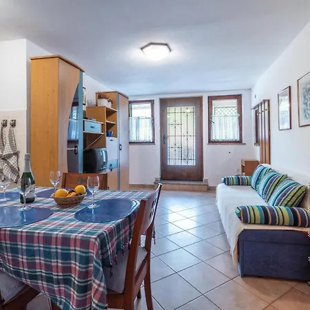 1 Bedroom Awesome In Lejlighed *